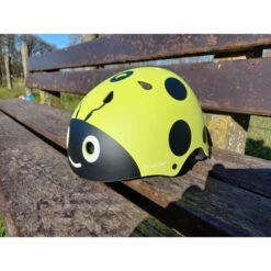 Casque De Vélo Pour Enfant - Flashy/Jaune- Small 13 Casque De Vélo Pour Enfant - Flashy/Jaune- Small -Enfants Vélos Magasin casque de velo pour enfant flashyjaune small 4