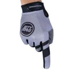 Gants Vélo Enfant Stay Strong Chevron -Enfants Vélos Magasin gants velo enfant stay strong chevron 3