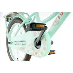 Vélo Enfant SuperSuper Cooper Bamboo - 18 Pouces - Vert Pistache 11 Vélo Enfant SuperSuper Cooper Bamboo - 18 Pouces - Vert Pistache -Enfants Vélos Magasin velo enfant supersuper cooper bamboo 18 pouces vert pistache 3